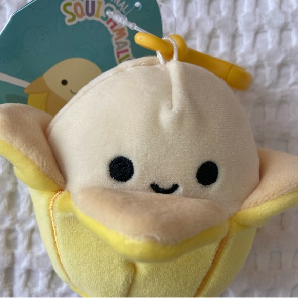 Squishmallows Junie the Banana clip keychain NWT HTF!! - Picture 2 of 3